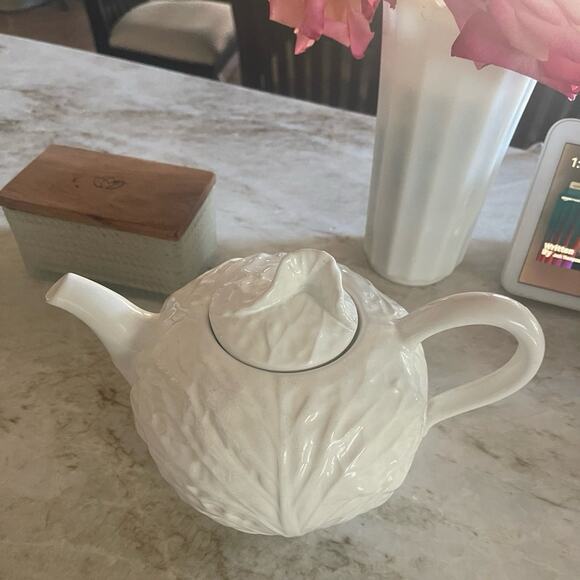 Neuwirth Cabbage teapot white ceramic - Picture 9 of 9